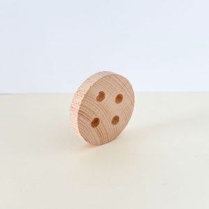 Botón de madera